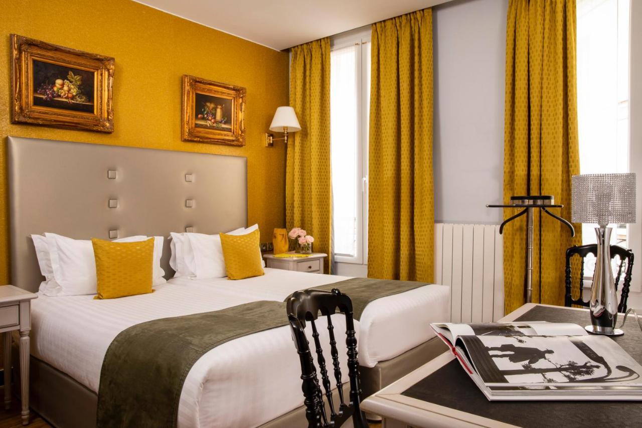 Hotel Plaza Elysées Párizs Kültér fotó