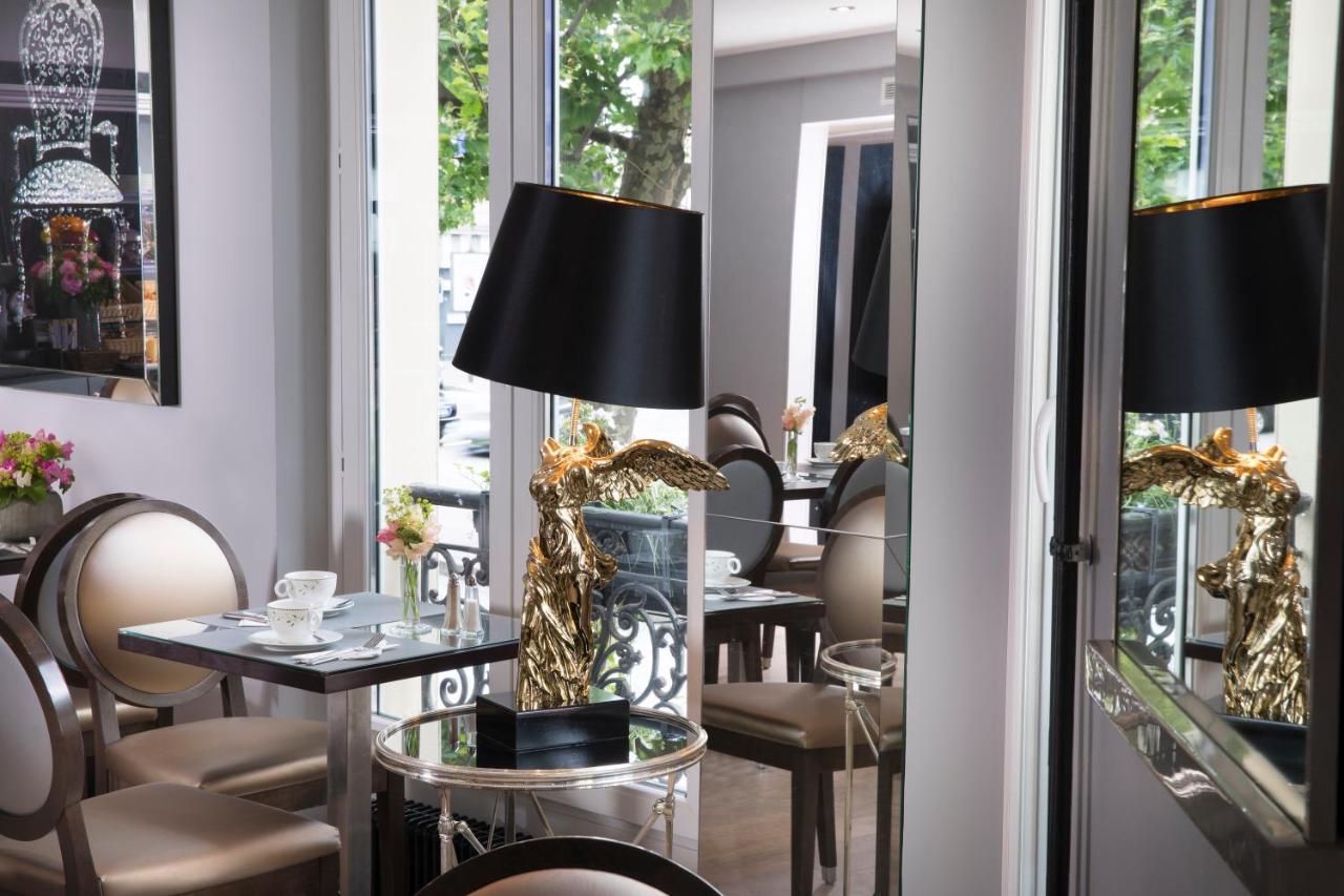 Hotel Plaza Elysées Párizs Kültér fotó
